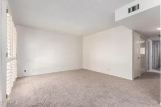 Photo #5: 6657754 Listing 