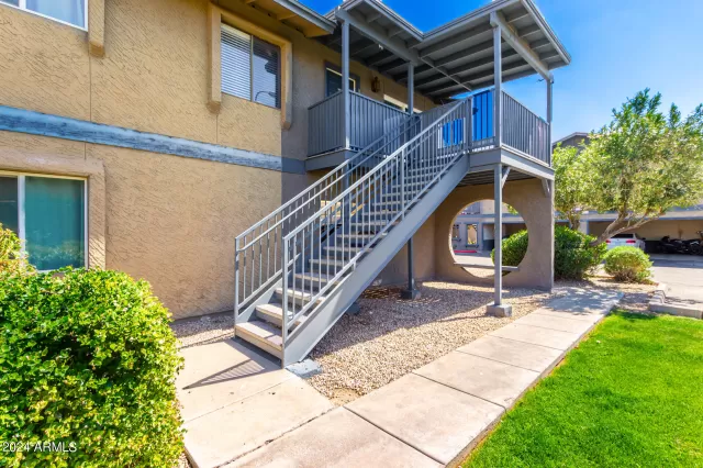 MLS: 6658001 Condo For Sale