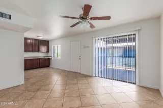 Photo #5: 6658060 Listing 