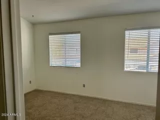 Photo #6: 6658148 Listing 