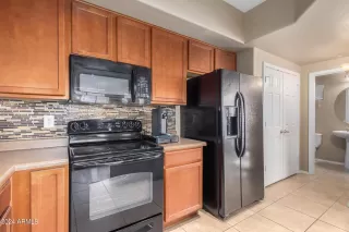 Photo #2: 6658779 Listing 