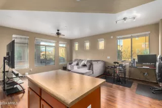 Photo #5: 6658779 Listing 