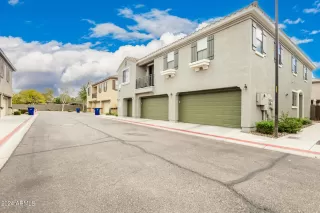 Photo #2: 6658817 Listing 