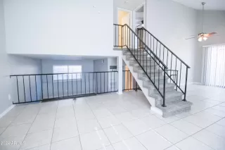 Photo #5: 6658822 Listing