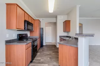 Photo #4: 6659237 Listing 