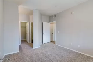 Photo #6: 6659237 Listing 