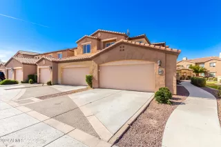 Photo #3: 6659251 Listing