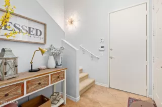 Photo #4: 6659251 Listing