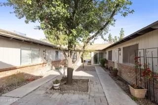 Photo #1: 6659263 Listing