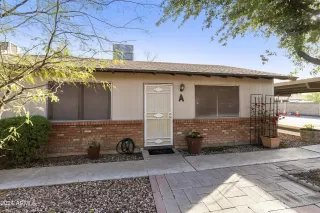 Photo #4: 6659263 Listing