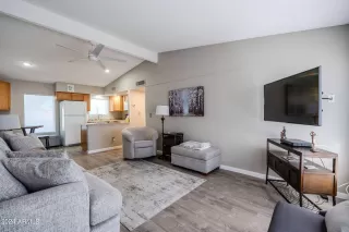 Photo #3: 6659512 Listing 