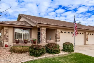 Photo #4: 6659577 Listing