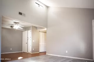 Photo #2: 6659846 Listing 