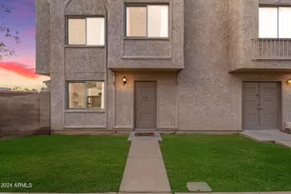 Photo #1: 6659944 Listing