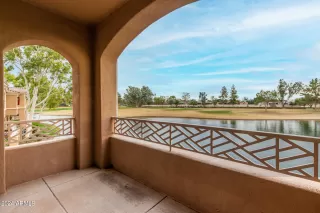 Photo #2: 6659970 Listing