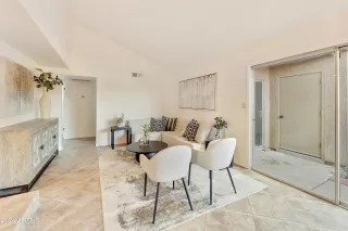 Photo #2: 6660272 Listing 