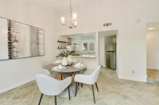 Photo #3: 6660272 Listing 