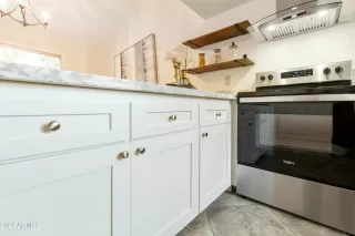 Photo #6: 6660272 Listing 