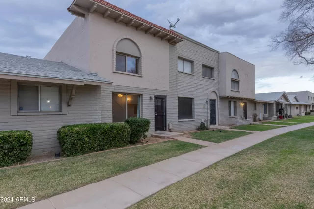 MLS: 6660599 Condo For Sale