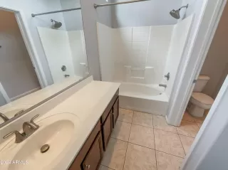 Photo #3: 6660609 Listing