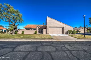 Photo #1: 6660700 Listing