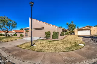 Photo #2: 6660700 Listing