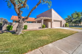 Photo #3: 6660700 Listing