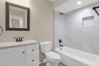 Photo #6: 6660714 Listing 