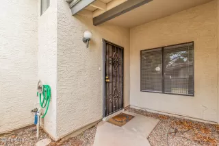 Photo #6: 6660798 Listing 