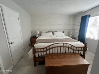 Photo #6: 6660864 Listing