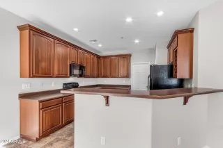 Photo #5: 6660934 Listing 