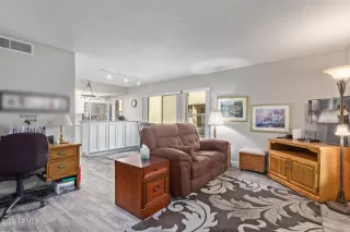 Photo #4: 6661010 Listing