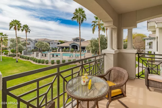 MLS: 6661414 Condo For Sale