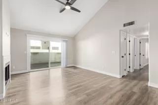 Photo #3: 6661552 Listing