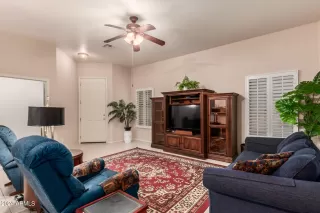 Photo #2: 6661834 Listing 