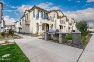 Photo #3: 6661861 Listing 