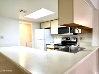 Photo #4: 6661938 Listing 