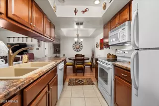 Photo #6: 6661967 Listing