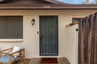 Photo #2: 6661985 Listing