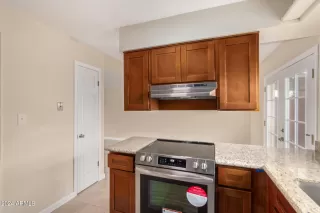 Photo #4: 6662010 Listing