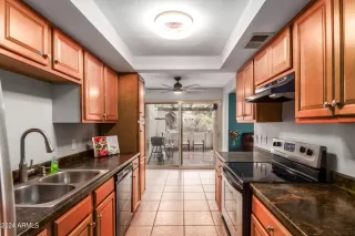 Photo #2: 6662064 Listing 