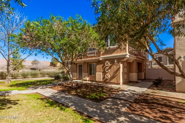 MLS: 6662074 Condo For Sale