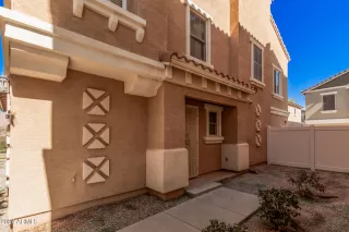 Photo #3: 6662074 Listing