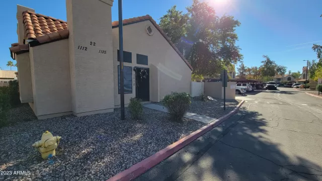 MLS: 6662247 Condo For Sale