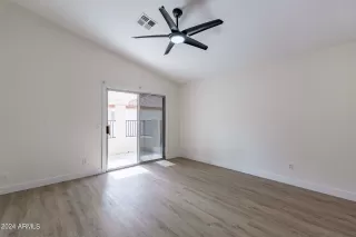 Photo #6: 6662278 Listing