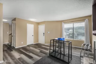 Photo #4: 6662413 Listing