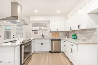 Photo #1: 6662428 Listing