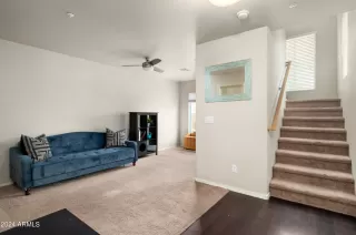 Photo #2: 6662828 Listing