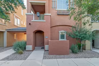 Photo #1: 6663716 Listing 