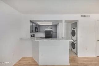 Photo #4: 6663860 Listing 